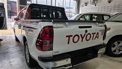 تۆیۆتا هایلۆکس